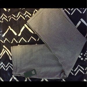 WILD FABLE checkered Capris